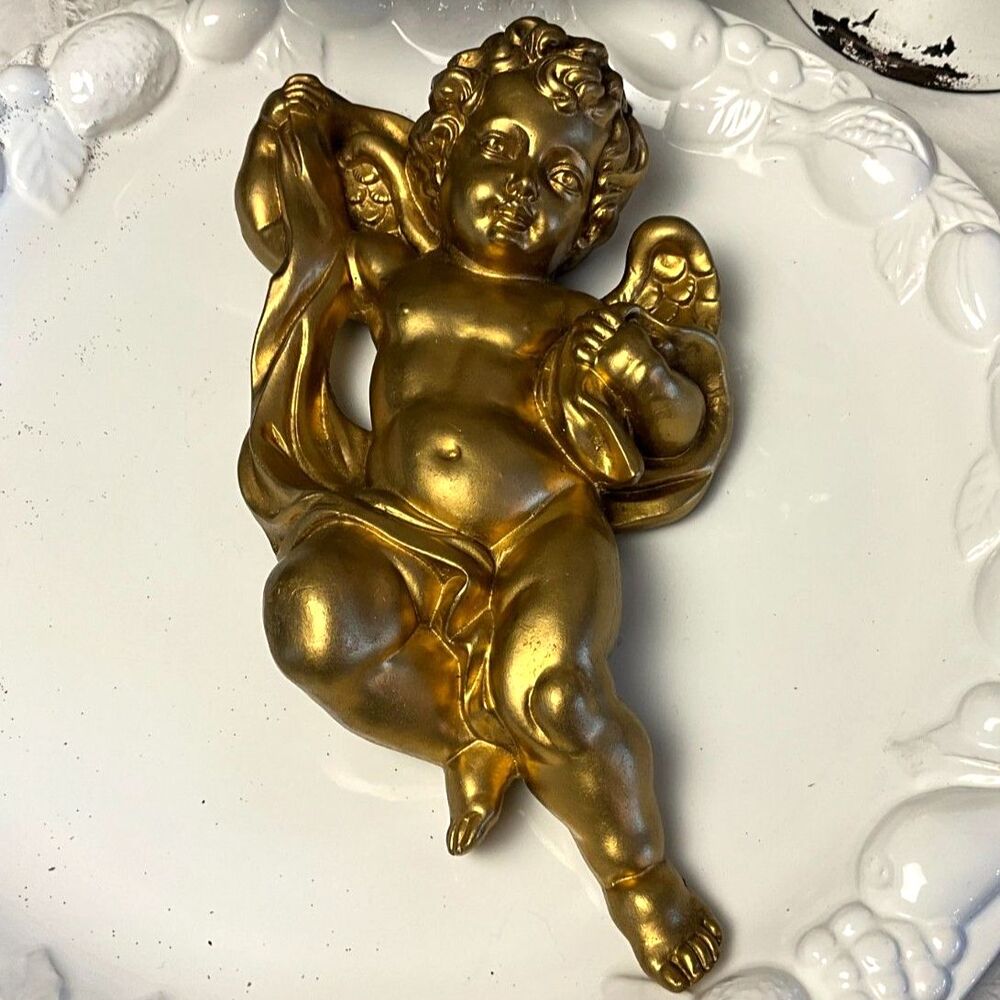 Vintage Japan Gold Gilt Cherub Angel Wall Hanging Papier Mache Florentine Style